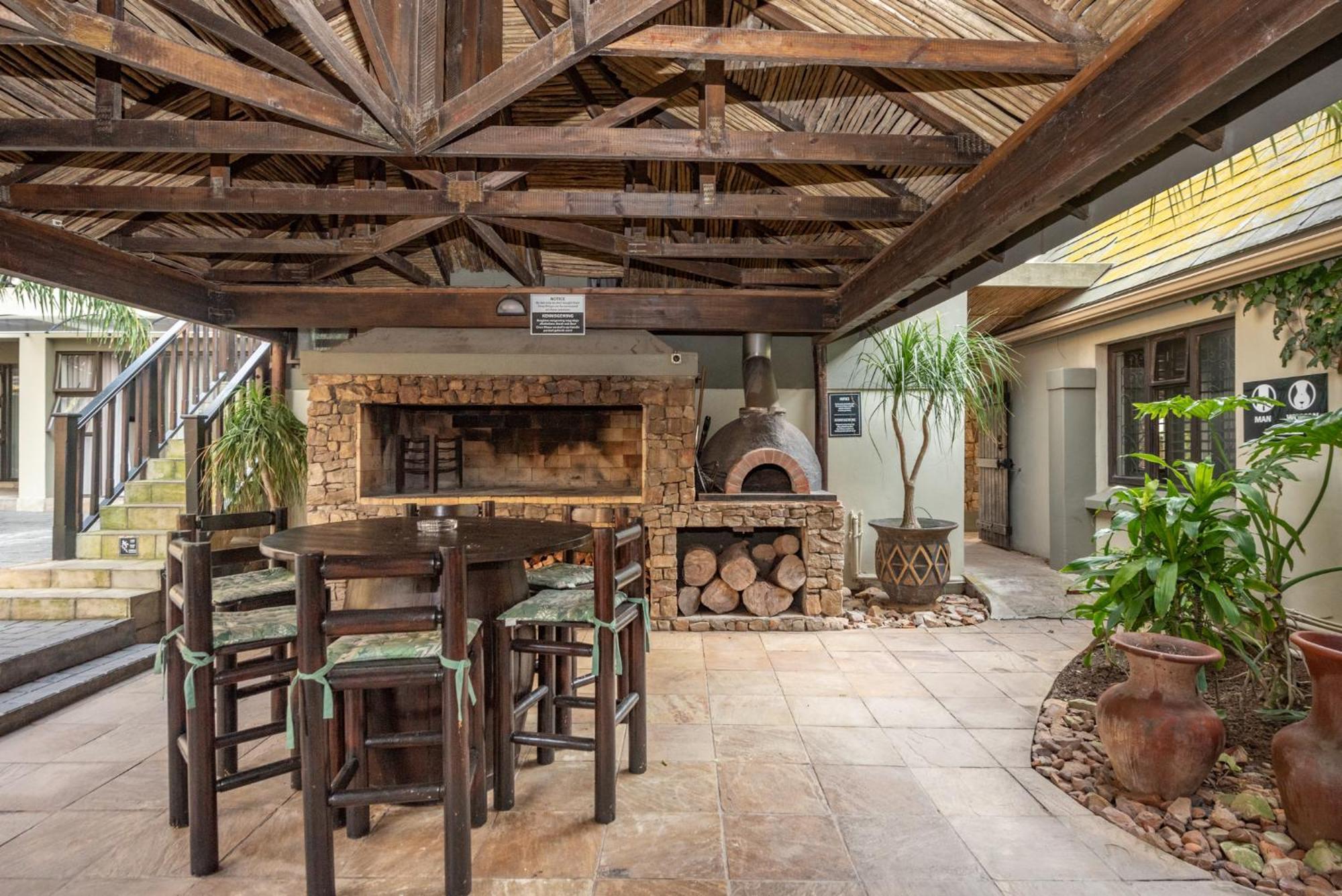 Onse Khaya Lodging And Conferencing Port Elizabeth Bagian luar foto